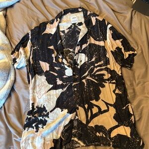 zara floral print button down shirt